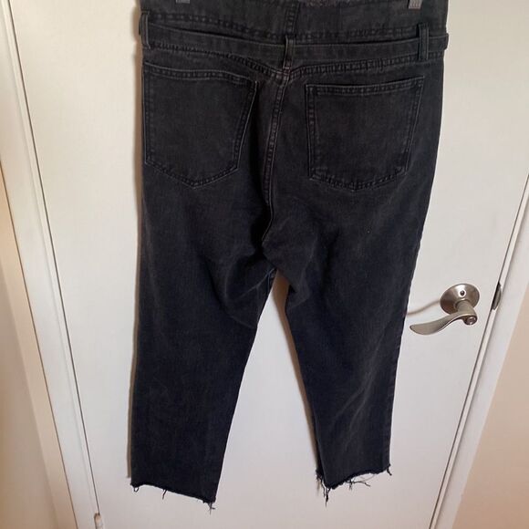 REDIAL- Paper-bag waisted raw hem cut-off jeans- faded black/grey- Size 12 - Picture 6 of 11